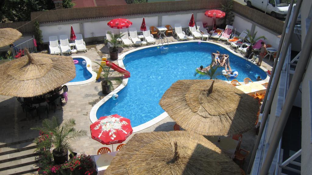 Hotel Alpina Lozenets Esterno foto